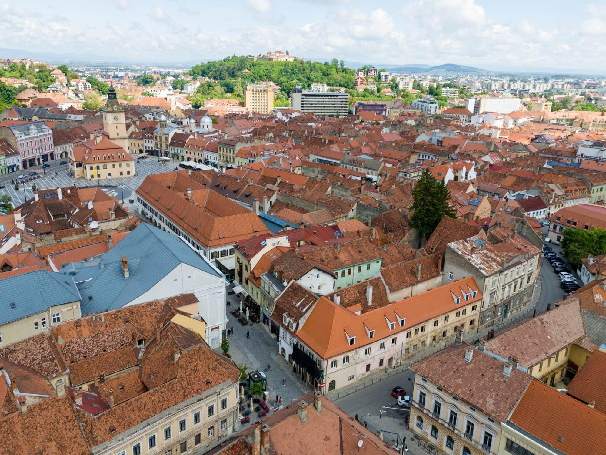 Hirscher Apartments Brasov Bagian luar foto